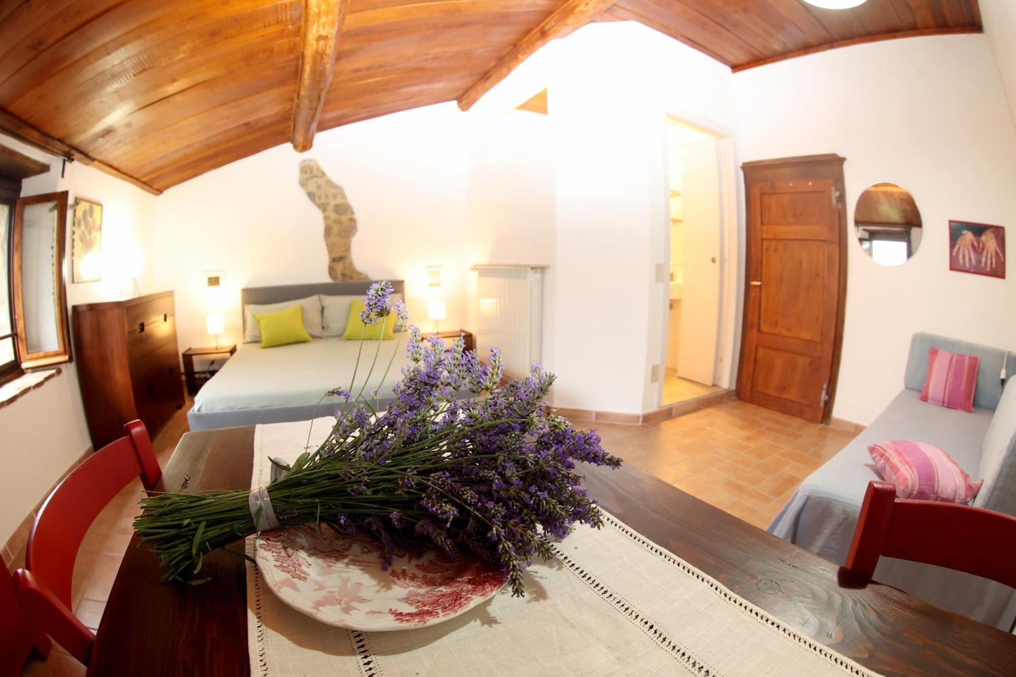 Casa Marju Guest House Montemassi ภายนอก รูปภาพ