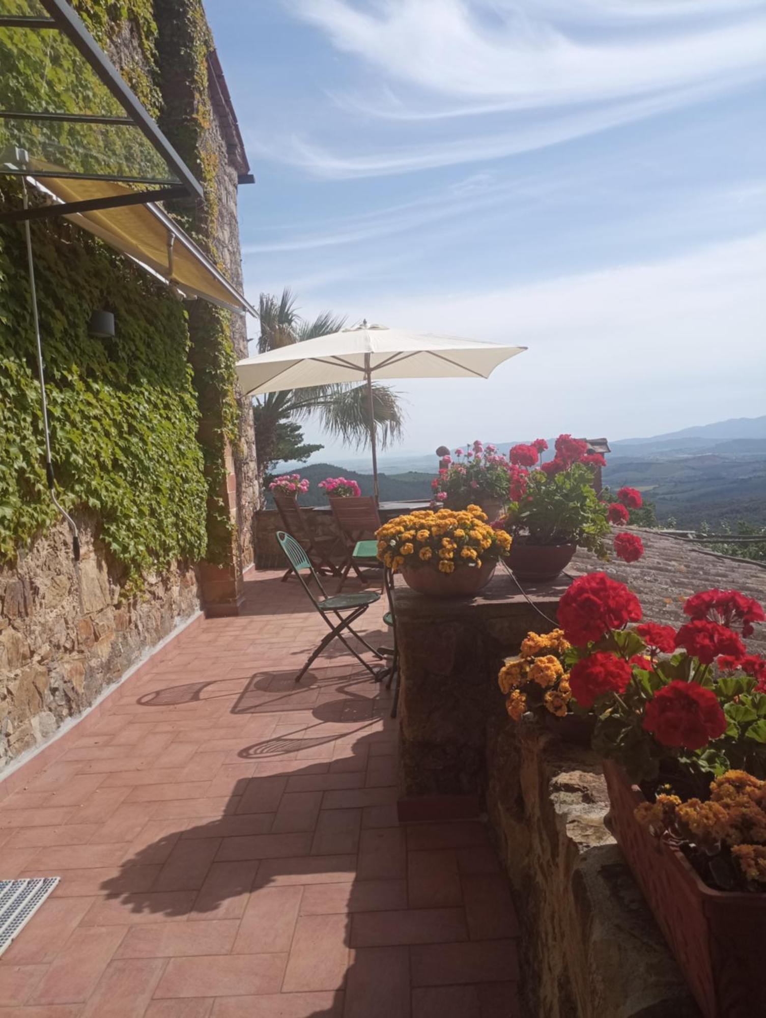 Casa Marju Guest House Montemassi ภายนอก รูปภาพ